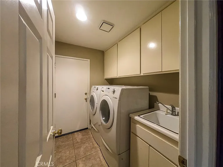 2822 Jason Ct — Photo 25