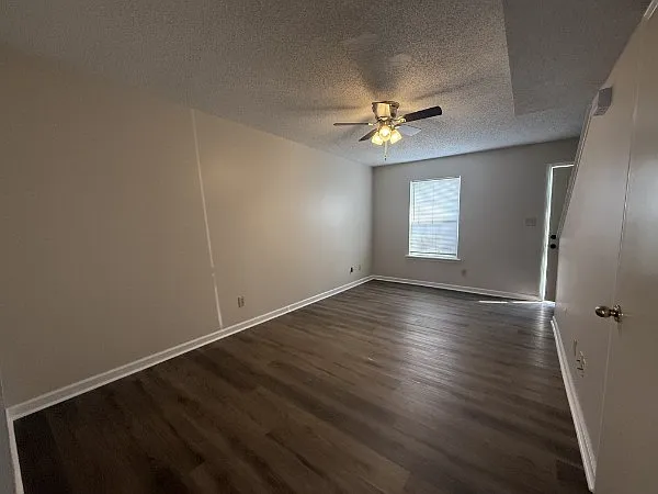 330 Audrea Ln #7 — Photo 8