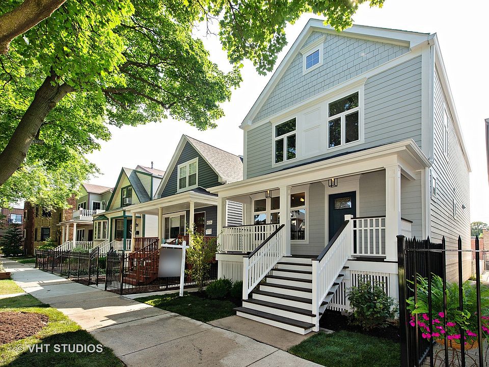 1st image of 4028 N Maplewood Ave