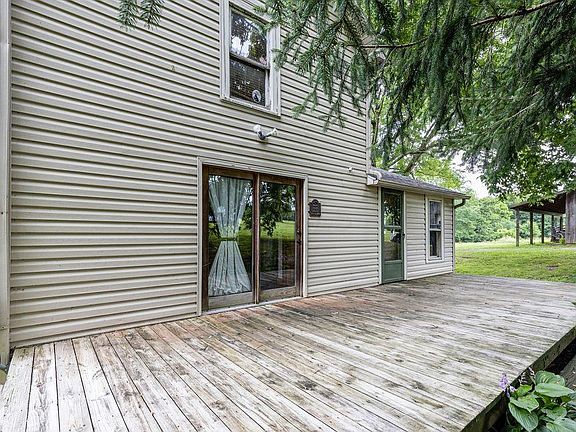 4th image of 3592 Township Road 418 NW