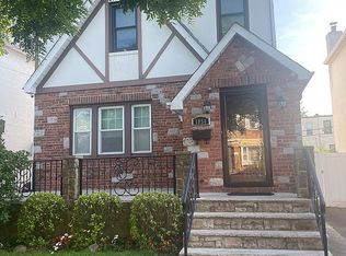 1854 E 32nd St, Brooklyn, NY 11234
