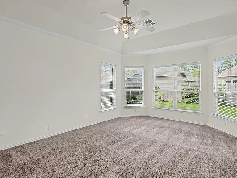 21327 Somerset Shores Xing — Photo 13