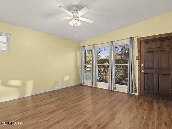 3rd image of 11542 JOANCE Lane