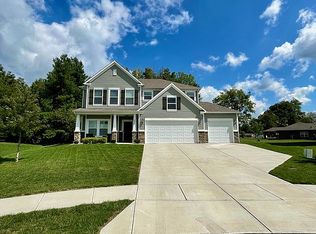 2026 Amur Ct, Columbus, IN 47201