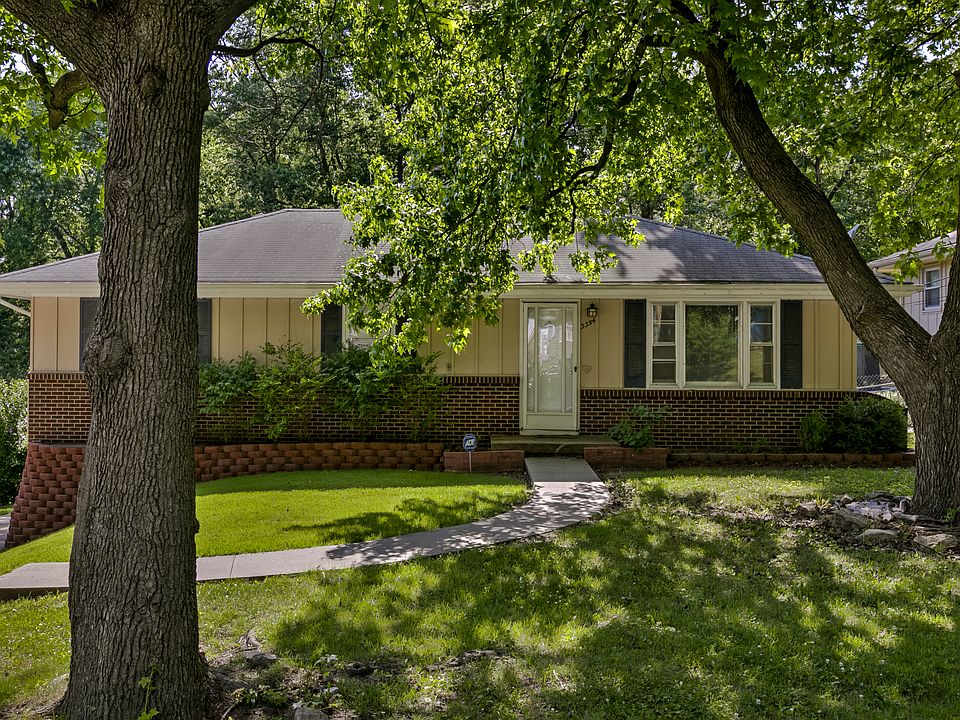 1st image of 3354 N 59th Ter