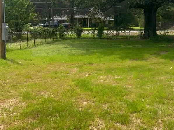 1197 Wafer Rd, Haughton, LA 71037