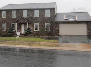 515 High Pointe Dr, Denver, PA 17517