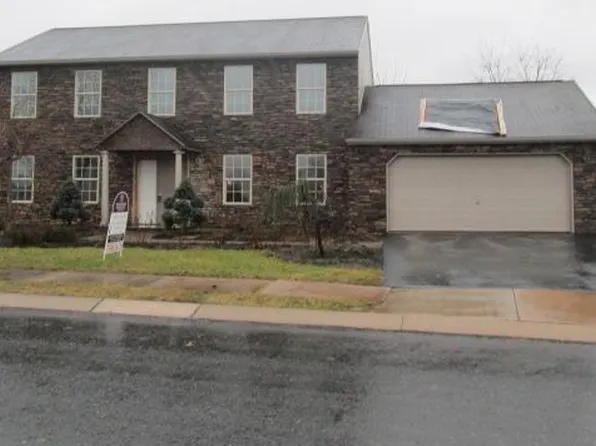 515 High Pointe Dr, Denver, PA 17517