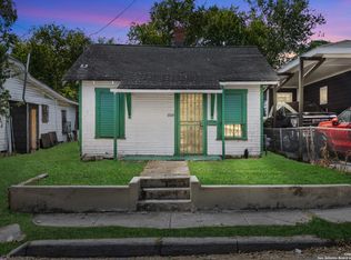 2230 W Poplar St, San Antonio, TX 78207