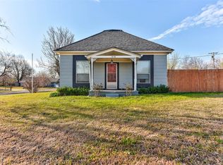 818 E Watts St, El Reno, OK 73036