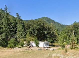 48684 Highway 58, Oakridge, OR 97463
