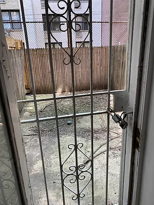 Rented by Sandra Greer Real Estate | media 21