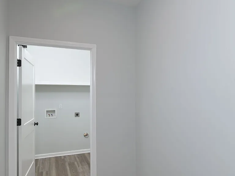 32 Roberson St — Photo 31