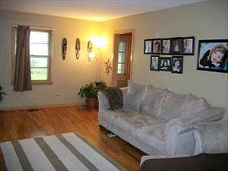 2nd image of 2309 Valley Brook Ln