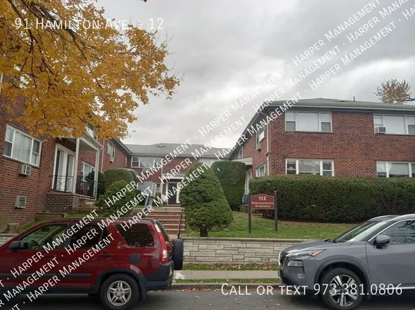 91 Hamilton Ave, Fairview, NJ
