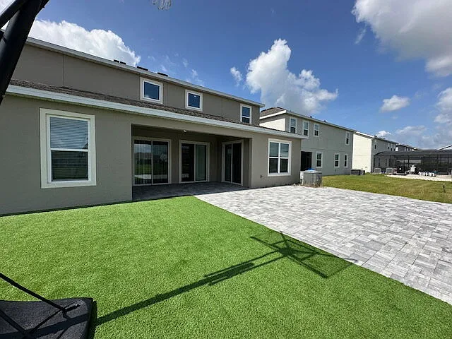5 bed, 3.5 bath, 3846 sqft, $3,500 — Photo 3