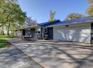14755 Fenton Rd, Morrison, IL 61270