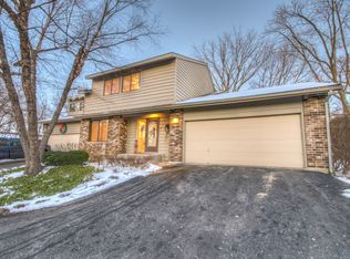 13 Brook Ln, Palos Park, IL 60464