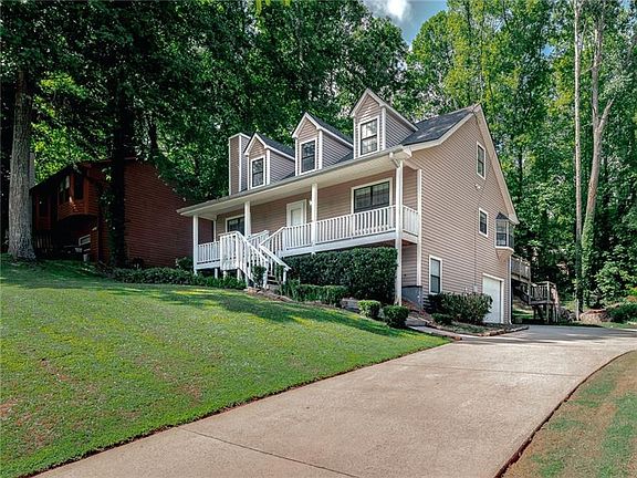 3rd image of 1227 Williamsburg Ln