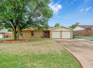 707 W Texas Ave, Iowa Park, TX 76367