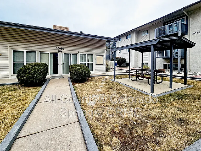 5030 El Camino Dr #4 — Photo 15