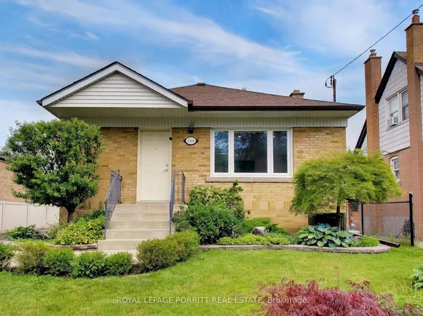 344 Rimilton Ave, Toronto, ON M8W 2E6