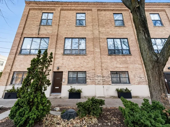 1317 W Belden Ave #F2, Chicago, IL 60614