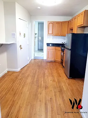 Rented by Warren T Real Estate Corp. | media 14