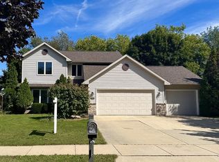 6211 Holscher Rd, Mc Farland, WI 53558