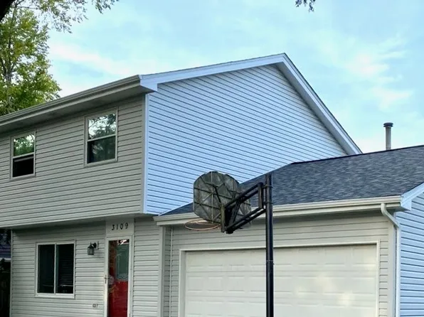 3109 Quincy Ln, Aurora, IL 60504