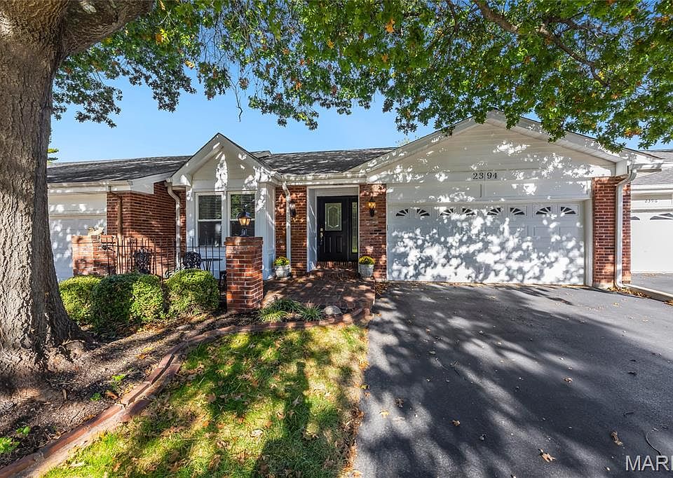 1st image of 2394 Baxton Way