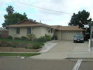 1st image of 832 David Dr
