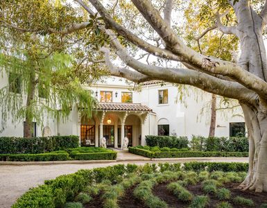 204 Hot Springs Rd, Santa Barbara, CA, 93108