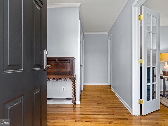 4th image of 202 Cain Rue