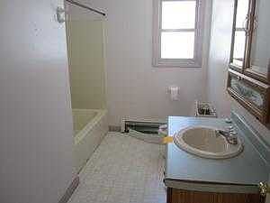 47 SKINNER RD. COLCHESTER, CT. 06415