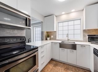 9437 Hazel St #1, Chilliwack, BC V2P5M9