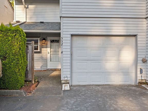 3rd image of 5521 Bridgeport Way #A