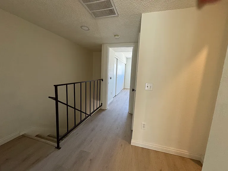25180 5th St #213 — Photo 9