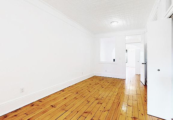 5th image of 505 Henry St #3B