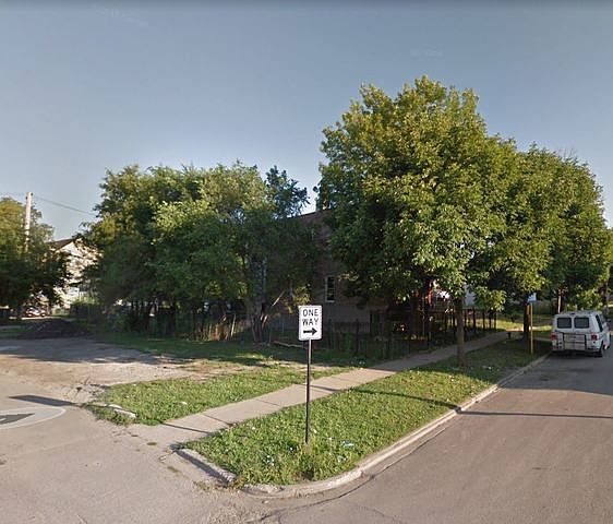 1st image of 208 S Whipple St