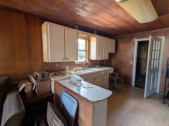 4th image of 3619 W 29th St