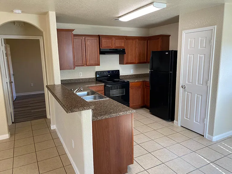 5750 Texas Cyn — Photo 10