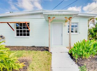 13201 4th St E, Madeira Beach, FL 33708
