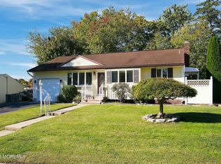 510 Mackey Avenue, Belford, NJ 07718