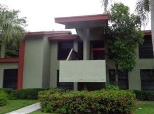 21 Lake Pointe Dr #FIRST, Oakland Park, FL 33309