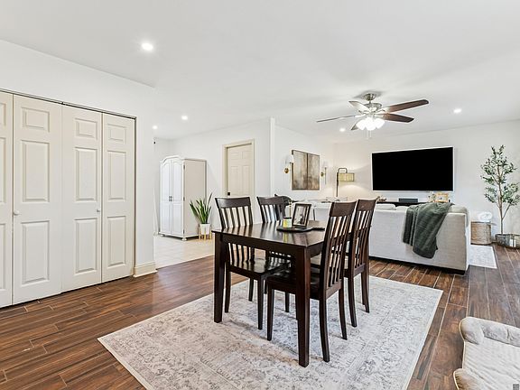 4th image of 308 Linwood Dr