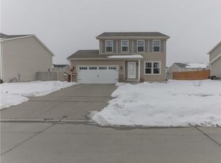 713 35th St SW, Bondurant, IA 50035