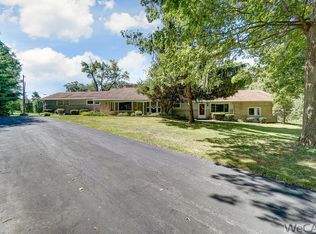 2651 Shoreline Dr, Lima, OH 45805
