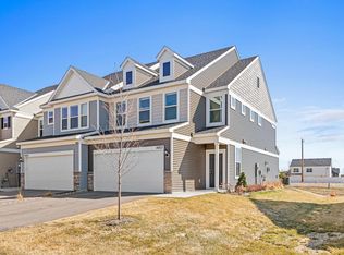 4807 Airlake Dr, Woodbury, MN 55129
