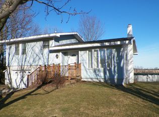 125 Bushey Rd, Saint Albans, VT 05478